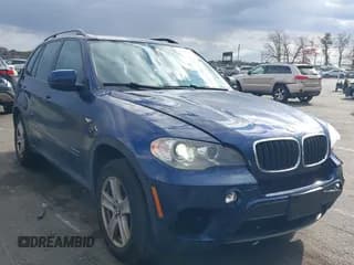 ✅ 2013 BMW X5 xDrive35i • VIN: 5UXZV4C59D0G51741 • Лот: 43687571. Опубликован ранее на IAAI с пробегом 153 512 миль. Бесплатный доступ к архиву аукционных продаж из США и подробный отчёт об истории автомобиля на DreamBid. Изображение 1.