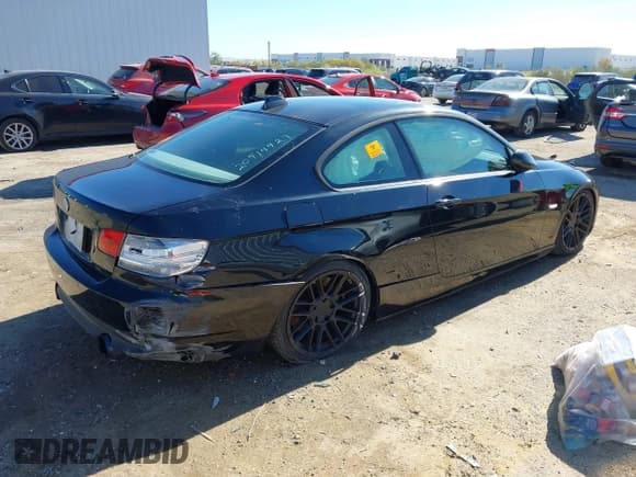 ✅ 2007 BMW 3 Series 335i • VIN: WBAWB73597PV80609 • Lot: 40902391. Listed on IAAI with Not provided. Free auction sales archive from the USA and detailed vehicle history report at DreamBid. Image 4.