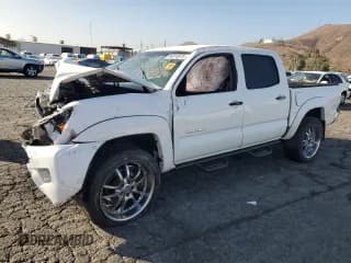 ✅ 2013 Toyota Tacoma • VIN: 5TFJX4CN1DX028756 • Lot: 84916975. Listed on Copart with 121,588 mi. Free auction sales archive from the USA and detailed vehicle history report at DreamBid. Image 1.