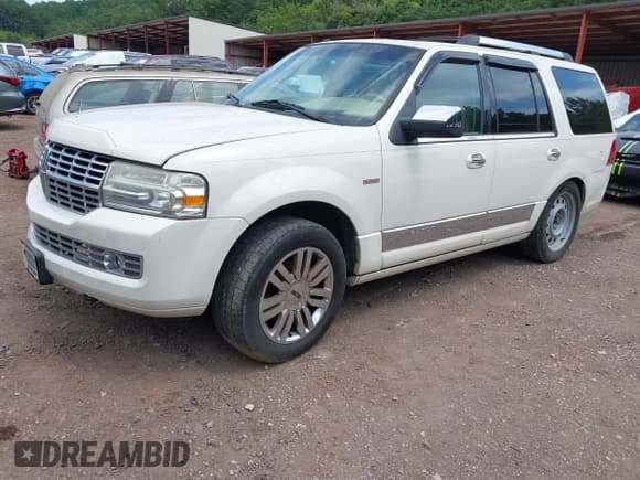 ✅ 2007 Lincoln Navigator • VIN: 5LMFU27537LJ00381 • Лот: 42666845. Опубликован ранее на IAAI с пробегом 168 068 миль. Бесплатный доступ к архиву аукционных продаж из США и подробный отчёт об истории автомобиля на DreamBid. Изображение 2.