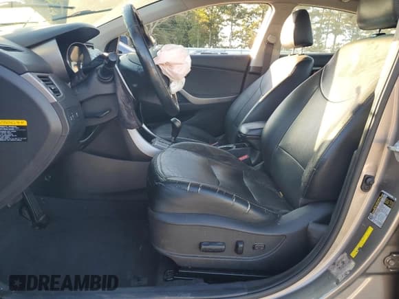 ✅ 2013 Hyundai Elantra Limited • VIN: 5NPDH4AE7DH262621 • Lot: 84439945. Listed on Copart with 174,898 mi. Free auction sales archive from the USA and detailed vehicle history report at DreamBid. Image 7.