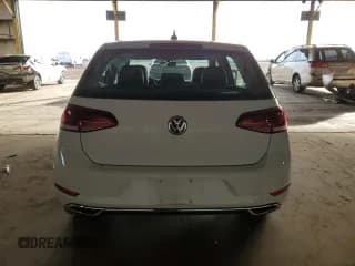 ✅ 2021 Volkswagen Golf TSI • VIN: 3VWG57AU3MM007762 • Lot: 39200464. Wystawiony na Copart z przebiegiem 19 010 mil. Bezpłatny archiwum sprzedaży aukcyjnych z USA i szczegółowy raport historii pojazdu na DreamBid. Zdjęcie 6.