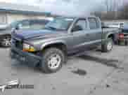 ✅ 2004 Dodge Dakota Sport • VIN: 1D7HG38K94S504357 • Лот: 42763975. Опубликован ранее на Copart с пробегом 196 577 миль. Бесплатный доступ к архиву аукционных продаж из США и подробный отчёт об истории автомобиля на DreamBid. Изображение 1.