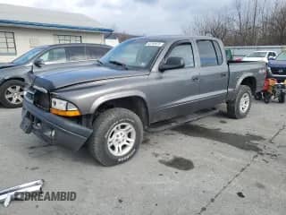 ✅ 2004 Dodge Dakota Sport • VIN: 1D7HG38K94S504357 • Lot: 42763975. Listed on Copart with 196,577 mi miles. Access the free auction sales archive from the USA and view a detailed vehicle history report at DreamBid. Image 1.