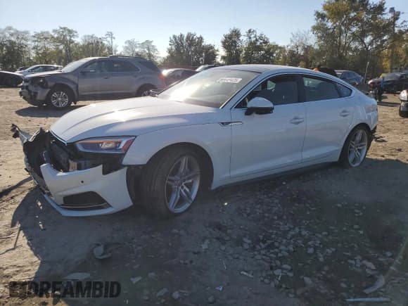 ✅ 2019 Audi A5 Sportback Premium Plus • VIN: WAUENCF53KA035850 • Lot: 89449425. Listed on Copart with 59,185 mi. Free auction sales archive from the USA and detailed vehicle history report at DreamBid. Image 1.