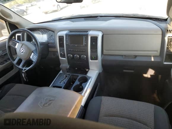 ✅ 2010 Dodge 1500 SLT • VIN: 1D7RV1CT6AS227368 • Лот: 75724004. Размещён на Copart с пробегом 239 590 миль миль. Получите бесплатный доступ к архиву аукционных продаж из США и посмотрите подробный отчёт об истории автомобиля на DreamBid. Изображение 8.