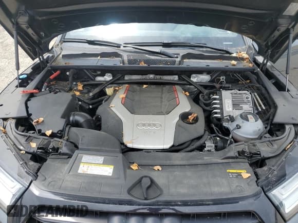 ✅ 2020 Audi SQ5 Prestige • VIN: WA1C4AFY7L2105643 • Лот: 58829575. Опубликован ранее на Copart с пробегом 48 790 миль. Бесплатный доступ к архиву аукционных продаж из США и подробный отчёт об истории автомобиля на DreamBid. Изображение 12.