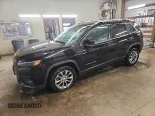 ✅ 2019 Jeep Cherokee Latitude Plus • VIN: 1C4PJLLB2KD300791 • Lot: 85581585. Wystawiony na Copart z przebiegiem 101 204 mil. Bezpłatny archiwum sprzedaży aukcyjnych z USA i szczegółowy raport historii pojazdu na DreamBid. Zdjęcie 1.