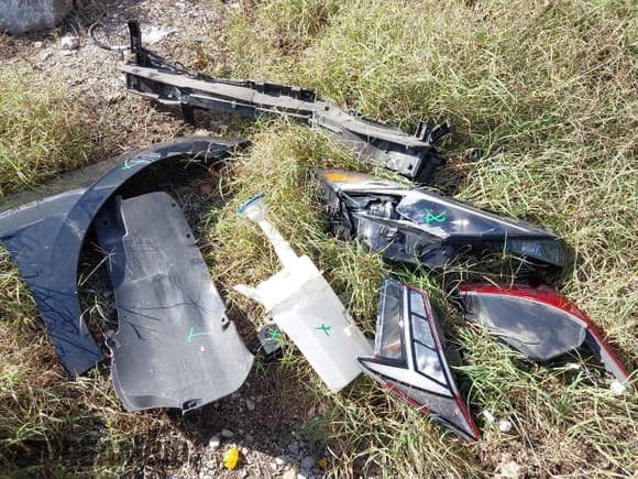 ✅ 2022 Hyundai Elantra Limited • VIN: 5NPLP4AG9NH051499 • Lot: 43480867. Listed on IAAI with 61,513 mi. Free auction sales archive from the USA and detailed vehicle history report at DreamBid. Image 12.