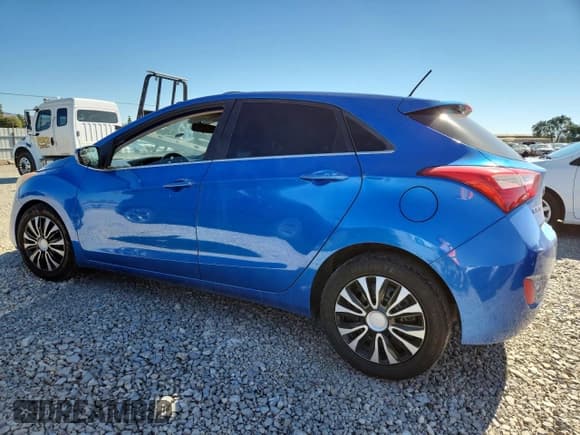 ✅ 2017 Hyundai Elantra • VIN: KMHD35LH5HU352398 • Lot: 89535535. Listed on Copart with 139,228 mi. Free auction sales archive from the USA and detailed vehicle history report at DreamBid. Image 2.
