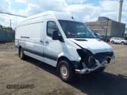 ✅ 2011 Mercedes-Benz Sprinter Cargo • VIN: WD3PE8CB2B5587023 • Lot: 42766848. Wystawiony na IAAI z przebiegiem Nie podano. Bezpłatny archiwum sprzedaży aukcyjnych z USA i szczegółowy raport historii pojazdu na DreamBid. Zdjęcie 1.