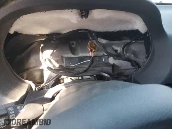 2018 Dodge Durango SRT z VIN 1C4SDJGJ2JC169843, wystawiony jako Copart lot #71884965 z przebiegiem Nie podano mil oraz Czysty tytuł • Clean title. Historia ofert i sprzedaży dostępna na DreamBid. Obrazek 9.