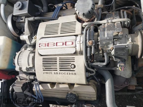 ✅ 1988 Buick LeSabre • VIN: 1G4HR54C3JH470967 • Lot: 43742779. Listed on IAAI with 182,158 mi. Free auction sales archive from the USA and detailed vehicle history report at DreamBid. Image 6.