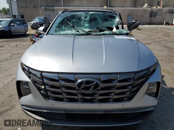 ✅ 2022 Hyundai Tucson Limited • VIN: 5NMJE3AE7NH125635 • Lot: 67481424. Wystawiony na Copart z przebiegiem Nie podano. Bezpłatny archiwum sprzedaży aukcyjnych z USA i szczegółowy raport historii pojazdu na DreamBid. Zdjęcie 5.