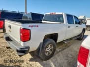 ✅ 2015 Chevrolet Silverado 2500HD LT • VIN: 1GC1KVEG3FF165208 • Lot: 90517925. Wystawiony na Copart z przebiegiem 311 427 mil. Bezpłatny archiwum sprzedaży aukcyjnych z USA i szczegółowy raport historii pojazdu na DreamBid. Zdjęcie 3.