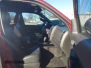 ✅ 2012 Ford Escape Limited • VIN: 1FMCU0EG3CKA83256 • Lot: 43871502. Wystawiony na IAAI z przebiegiem 281 178 mil. Bezpłatny archiwum sprzedaży aukcyjnych z USA i szczegółowy raport historii pojazdu na DreamBid. Zdjęcie 5.