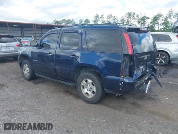 ✅ 2009 Chevrolet Tahoe 1LT • VIN: 1GNFK23029R241957 • Lot: 42745136. Listed on IAAI with 309,461 mi. Free auction sales archive from the USA and detailed vehicle history report at DreamBid. Image 3.