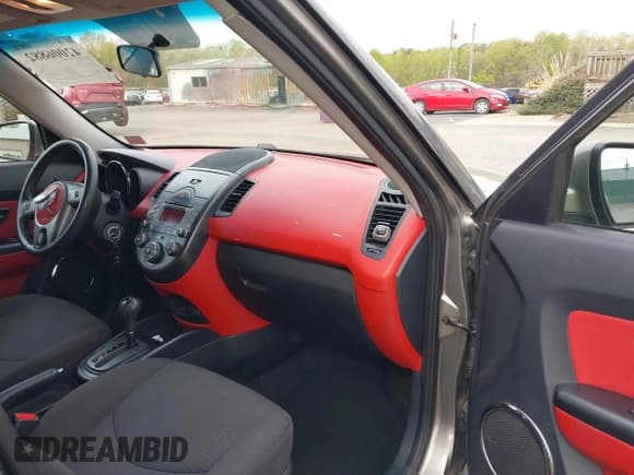 ✅ 2010 Kia Soul + • VIN: KNDJT2A27A7177760 • Lot: 42006882. Listed on IAAI with 127,142 mi. Free auction sales archive from the USA and detailed vehicle history report at DreamBid. Image 5.