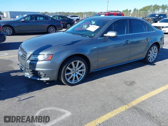 ✅ 2012 Audi A4 Premium Plus • VIN: WAUFFAFL5CN015758 • Lot: 43883043. Listed on IAAI with 105,202 mi. Free auction sales archive from the USA and detailed vehicle history report at DreamBid. Image 2.