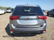 ✅ 2020 Mitsubishi Outlander ES • VIN: JA4AZ3A38LZ037571 • Lot: 84609485. Wystawiony na Copart z przebiegiem 135 039 mil. Bezpłatny archiwum sprzedaży aukcyjnych z USA i szczegółowy raport historii pojazdu na DreamBid. Zdjęcie 6.
