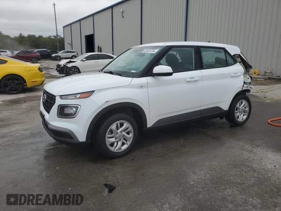 ✅ 2021 Hyundai Venue SE • VIN: KMHRB8A33MU096581 • Lot: 82825734. Listed on Copart with 61,061 mi. Free auction sales archive from the USA and detailed vehicle history report at DreamBid. Image 1.