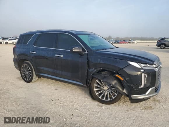 ✅ 2024 Hyundai Palisade Calligraphy • VIN: KM8R74GE6RU653901 • Лот: 85735954. Опубликован ранее на Copart с пробегом 10 608 миль. Бесплатный доступ к архиву аукционных продаж из США и подробный отчёт об истории автомобиля на DreamBid. Изображение 4.