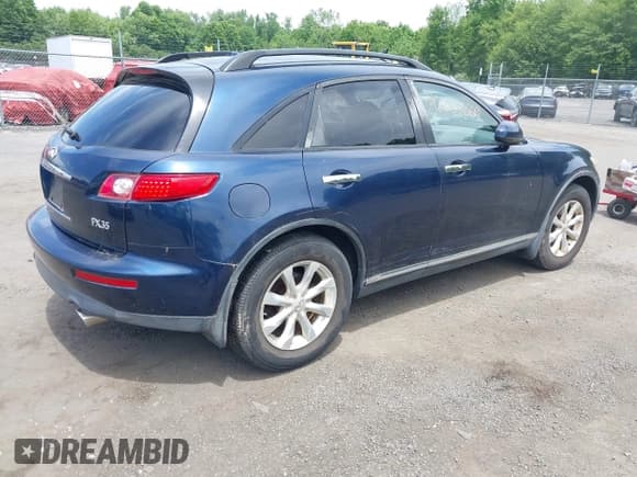 ✅ 2006 Infiniti FX • VIN: JNRAS08WX6X204392 • Lot: 42635609. Wystawiony na IAAI z przebiegiem 207 781 mil. Bezpłatny archiwum sprzedaży aukcyjnych z USA i szczegółowy raport historii pojazdu na DreamBid. Zdjęcie 4.