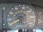 ✅ 1994 Toyota Camry LE • VIN: 4T1SK12E3RU357935 • Lot: 43500149. Wystawiony na IAAI z przebiegiem 239 841 mil. Bezpłatny archiwum sprzedaży aukcyjnych z USA i szczegółowy raport historii pojazdu na DreamBid. Zdjęcie 15.