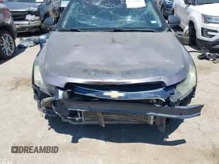 2016 Chevrolet Cruze LS с VIN 1G1PC5SH2G7221440, выставлен на аукционе IAAI как лот 42923054 с пробегом 132 871 миль миль и . История ставок и продаж доступна на DreamBid. Изображение 6.