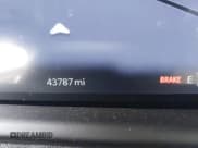 ✅ 2024 Jeep Wagoneer Series II • VIN: 1C4SJUBP5RS172355 • Lot: 42825997. Wystawiony na IAAI z przebiegiem 43 787 mil. Bezpłatny archiwum sprzedaży aukcyjnych z USA i szczegółowy raport historii pojazdu na DreamBid. Zdjęcie 15.