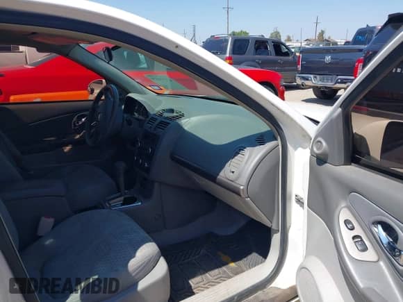 2007 Chevrolet Malibu Maxx LT с VIN 1G1ZT68N87F221427, выставлен на аукционе IAAI как лот 43195015 с пробегом 204 734 миль миль и . История ставок и продаж доступна на DreamBid. Изображение 5.