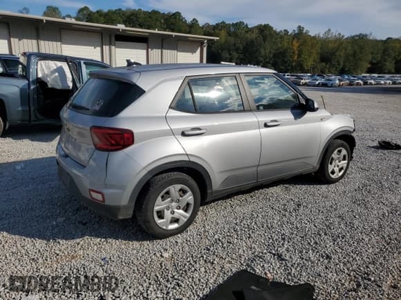 ✅ 2020 Hyundai Venue SE • VIN: KMHRB8A37LU032638 • Лот: 85583795. Опубликован ранее на Copart с пробегом 124 321 миль. Бесплатный доступ к архиву аукционных продаж из США и подробный отчёт об истории автомобиля на DreamBid. Изображение 3.