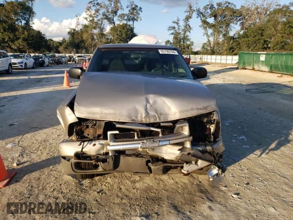 ✅ 2003 Chevrolet S-10 LS • VIN: 1GCDT13X03K153316 • Лот: 85790764. Опубликован ранее на Copart с пробегом Не указан. Бесплатный доступ к архиву аукционных продаж из США и подробный отчёт об истории автомобиля на DreamBid. Изображение 5.