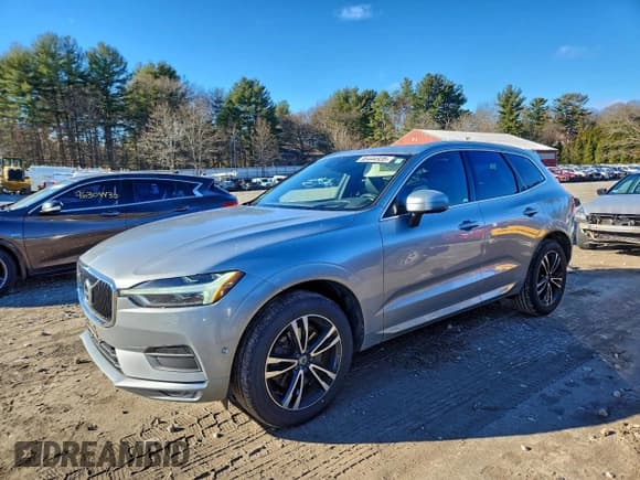 ✅ 2018 Volvo XC60 Momentum • VIN: YV4A22RK4J1018802 • Lot: 95444935. Listed on Copart with 102,635 mi. Free auction sales archive from the USA and detailed vehicle history report at DreamBid. Image 1.