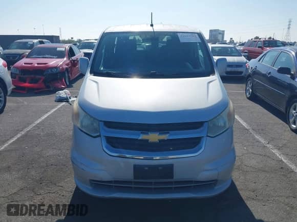 2015 Chevrolet City Express Cargo LS с VIN 3N63M0YN2FK709335, выставлен на аукционе IAAI как лот 42613567 с пробегом 117 215 миль миль и . История ставок и продаж доступна на DreamBid. Изображение 12.