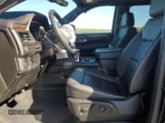 ✅ 2023 Chevrolet Tahoe Premier • VIN: 1GNSKSKD5PR383820 • Лот: 69847035. Опубликован ранее на Copart с пробегом 31 657 миль. Бесплатный доступ к архиву аукционных продаж из США и подробный отчёт об истории автомобиля на DreamBid. Изображение 7.