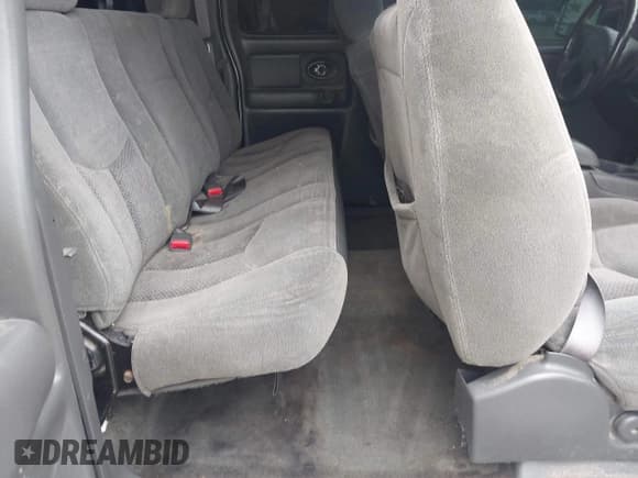 ✅ 2003 Chevrolet Silverado 1500 LS • VIN: 1GCEK19T53E275910 • Лот: 43276793. Опубликован ранее на IAAI с пробегом 228 383 миль. Бесплатный доступ к архиву аукционных продаж из США и подробный отчёт об истории автомобиля на DreamBid. Изображение 8.