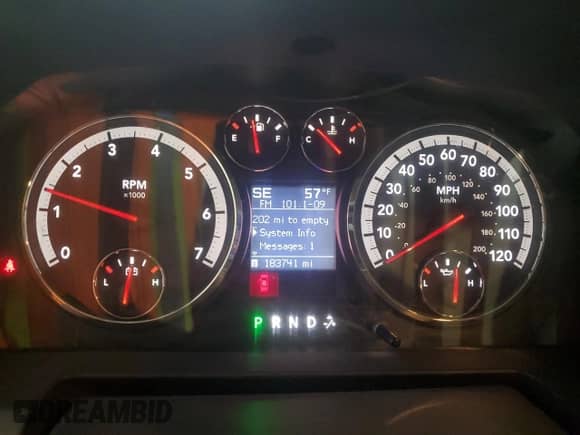 2009 Dodge 1500 TRX z VIN 1D3HB13P39S740727, wystawiony jako Copart lot #51273715 z przebiegiem 183 741 mil mil oraz Szkoda całkowita • Salvage title. Historia ofert i sprzedaży dostępna na DreamBid. Obrazek 9.