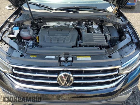 ✅ 2024 Volkswagen Tiguan Wolfsburg Edition • VIN: 3VVAB7AX2RM229276 • Lot: 60845445. Listed on Copart with 859 mi. Free auction sales archive from the USA and detailed vehicle history report at DreamBid. Image 12.