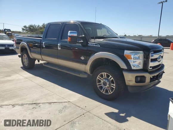 ✅ 2012 Ford F-350 Lariat • VIN: 1FT8W3BT8CEA20773 • Lot: 84649375. Wystawiony na Copart z przebiegiem 143 888 mil. Bezpłatny archiwum sprzedaży aukcyjnych z USA i szczegółowy raport historii pojazdu na DreamBid. Zdjęcie 4.