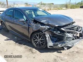 2023 Toyota Camry SE с VIN 4T1G11AK3PU745003, выставлен на аукционе IAAI как лот 43385979 с пробегом 56 973 миль миль и . История ставок и продаж доступна на DreamBid. Изображение 1.