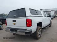 ✅ 2018 Chevrolet Silverado 1500 LT • VIN: 1GCPCREC4JF216526 • Lot: 43520727. Wystawiony na IAAI z przebiegiem 51 430 mil. Bezpłatny archiwum sprzedaży aukcyjnych z USA i szczegółowy raport historii pojazdu na DreamBid. Zdjęcie 4.