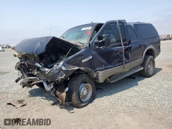 ✅ 2000 Ford Excursion Limited • VIN: 1FMNU43S9YEB54053 • Lot: 64796265. Listed on Copart with 166,594 mi. Free auction sales archive from the USA and detailed vehicle history report at DreamBid. Image 1.