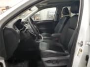 ✅ 2024 Volkswagen Tiguan SE • VIN: 3VVMB7AX1RM068674 • Lot: 85716585. Wystawiony na Copart z przebiegiem 20 761 mil. Bezpłatny archiwum sprzedaży aukcyjnych z USA i szczegółowy raport historii pojazdu na DreamBid. Zdjęcie 7.