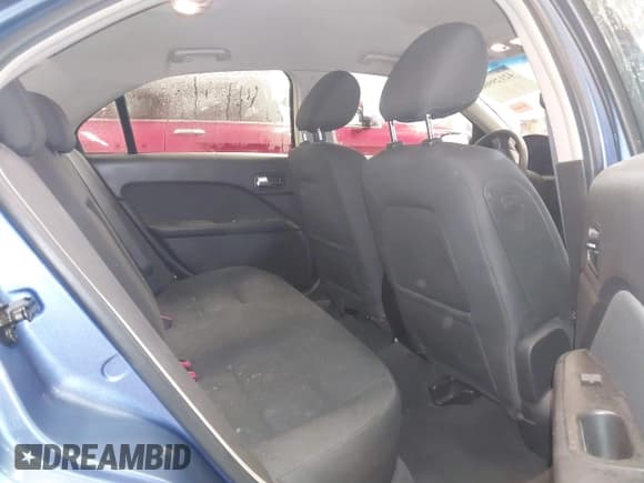 ✅ 2010 Ford Fusion SE • VIN: 3FAHP0HA6AR417044 • Lot: 42129980. Listed on IAAI with 200,595 mi. Free auction sales archive from the USA and detailed vehicle history report at DreamBid. Image 8.