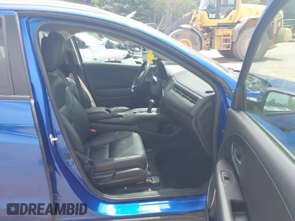 ✅ 2018 Honda HR-V EX-L • VIN: 3CZRU6H77JM707671 • Лот: 42491532. Опубликован ранее на IAAI с пробегом 102 253 миль. Бесплатный доступ к архиву аукционных продаж из США и подробный отчёт об истории автомобиля на DreamBid. Изображение 5.