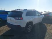 ✅ 2019 Jeep Cherokee Latitude Plus • VIN: 1C4PJLLB0KD202259 • Lot: 43523124. Wystawiony na IAAI z przebiegiem 139 184 mil. Bezpłatny archiwum sprzedaży aukcyjnych z USA i szczegółowy raport historii pojazdu na DreamBid. Zdjęcie 4.