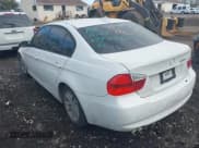 ✅ 2007 BMW 3 Series 328xi • VIN: WBAVC935X7KX52518 • Лот: 41461857. Опубликован ранее на IAAI с пробегом Не указан. Бесплатный доступ к архиву аукционных продаж из США и подробный отчёт об истории автомобиля на DreamBid. Изображение 3.