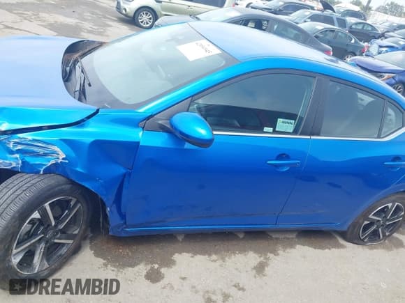 ✅ 2024 Nissan Sentra SV • VIN: 3N1AB8CVXRY227450 • Lot: 42094945. Listed on IAAI with 17,362 mi. Free auction sales archive from the USA and detailed vehicle history report at DreamBid. Image 15.