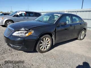 ✅ 2011 Chrysler 200 LX • VIN: 1C3BC4FB3BN563361 • Lot: 86800595. Listed on Copart with 293,411 mi. Free auction sales archive from the USA and detailed vehicle history report at DreamBid. Image 1.